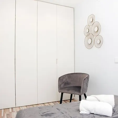 Apartment Host Wise - Amadeo *