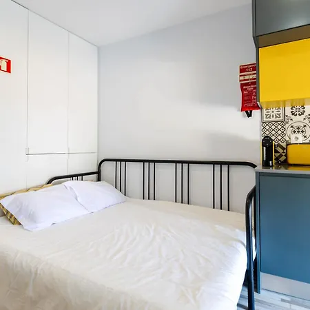 Host Wise - Amadeo *