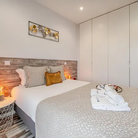 Host Wise - Amadeo * 加亚新城